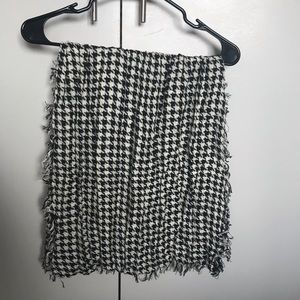 Houndstooth Scarf